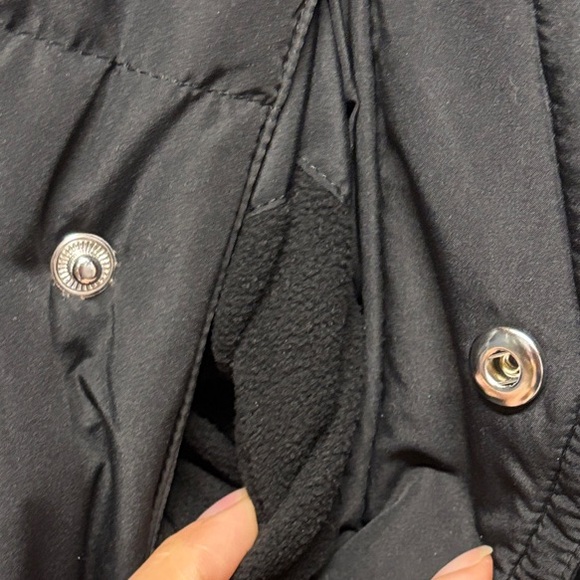 J. Crew Women's Classic Black Puffer Jacket - Picture 6 of 11
